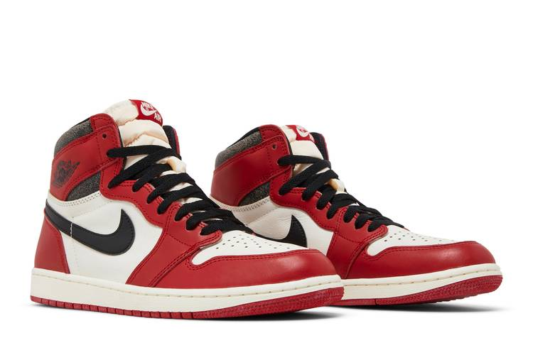 Air Jordan 1 Retro High OG Chicago Lost and Found