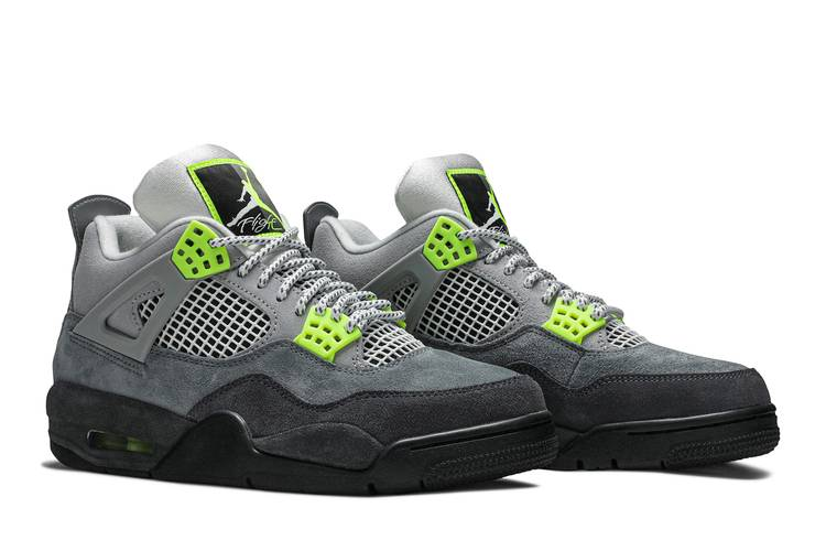 Air Jordan 4 Retro SE 95 Neon