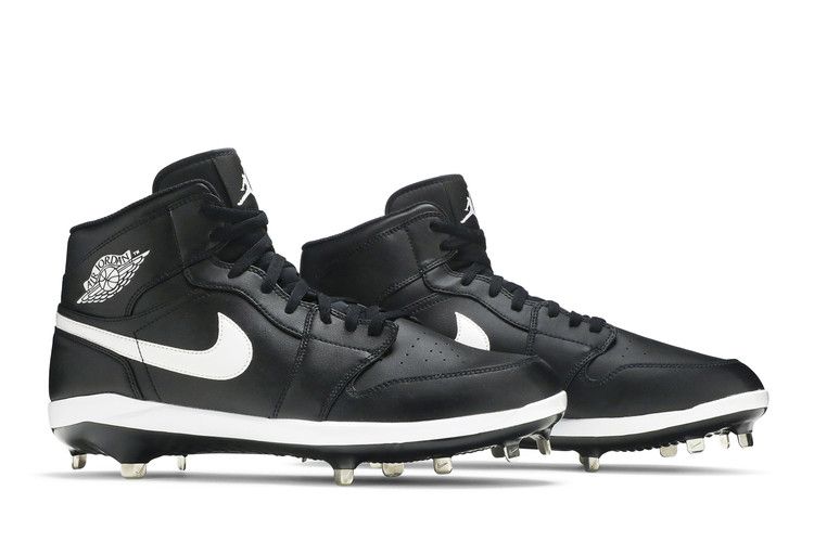 Air Jordan 1 Retro Metal Black White