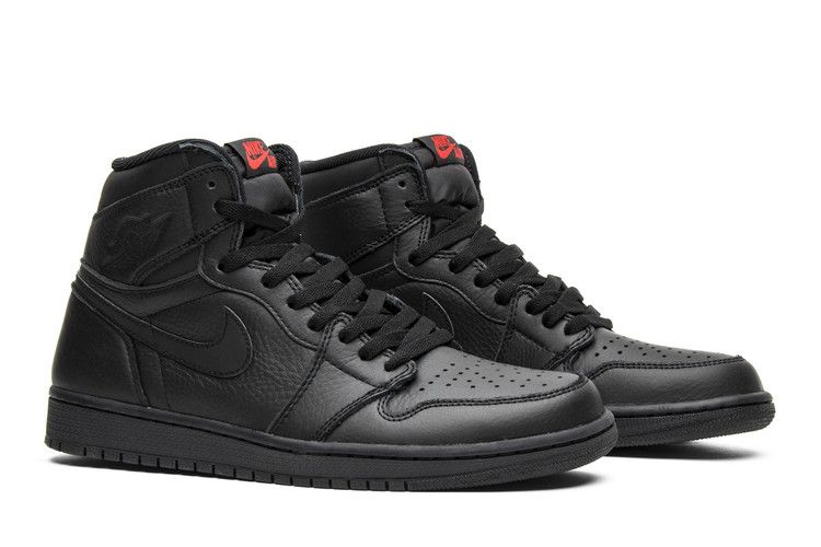 Air Jordan 1 Retro High OG Black
