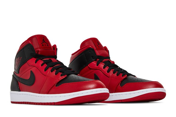 Air Jordan 1 Mid Reverse Bred (2021)
