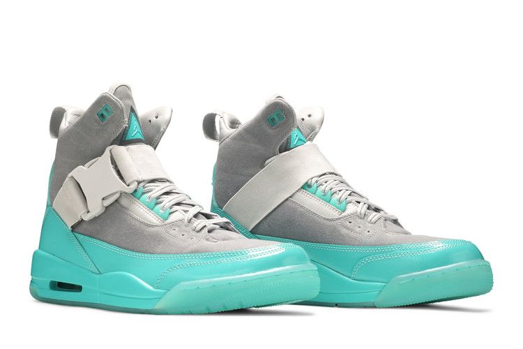 Air Jordan 3 Retro Explorer XX Vast Grey Tropical Twist (Women's)