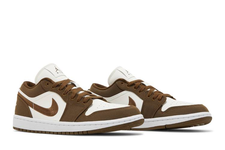 Air Jordan 1 Low SE Light Olive (Women's)