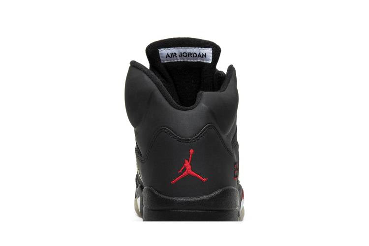Air Jordan Raging Bull Pack (5/5)