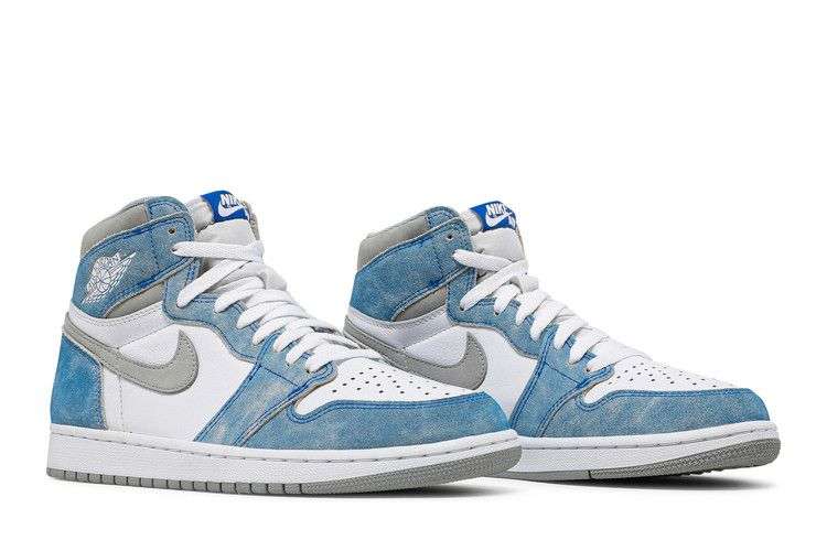 Air Jordan 1 Retro High Hyper Royal Smoke Grey