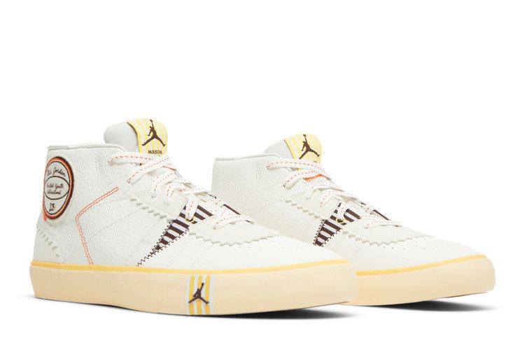 Air Jordan Series Mid Maison Chateau Rouge Sail