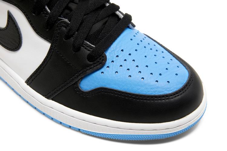 Air Jordan 1 Retro High OG UNC Toe