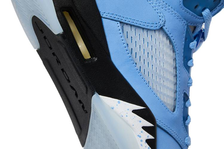 Air Jordan 5 Retro UNC University Blue