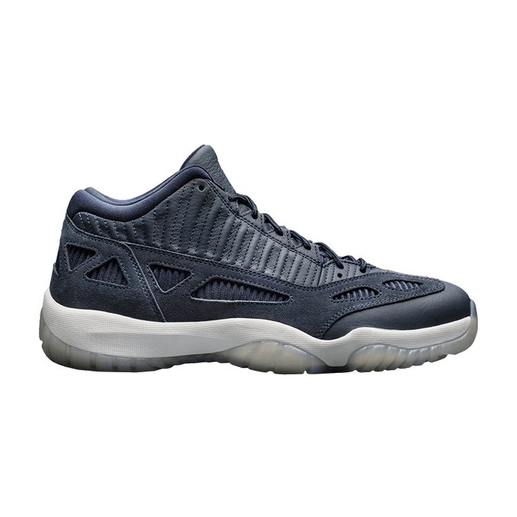 Air Jordan 11 Retro Low IE Obsidian