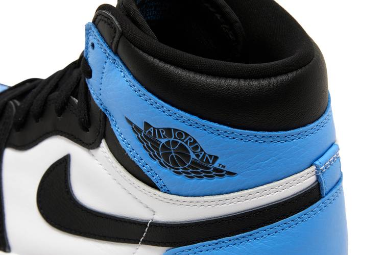Air Jordan 1 Retro High OG UNC Toe
