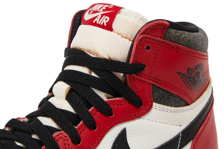 Air Jordan 1 Retro High OG Chicago Lost and Found