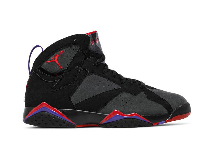 Air Jordan Defining Moments Pack (7/7)