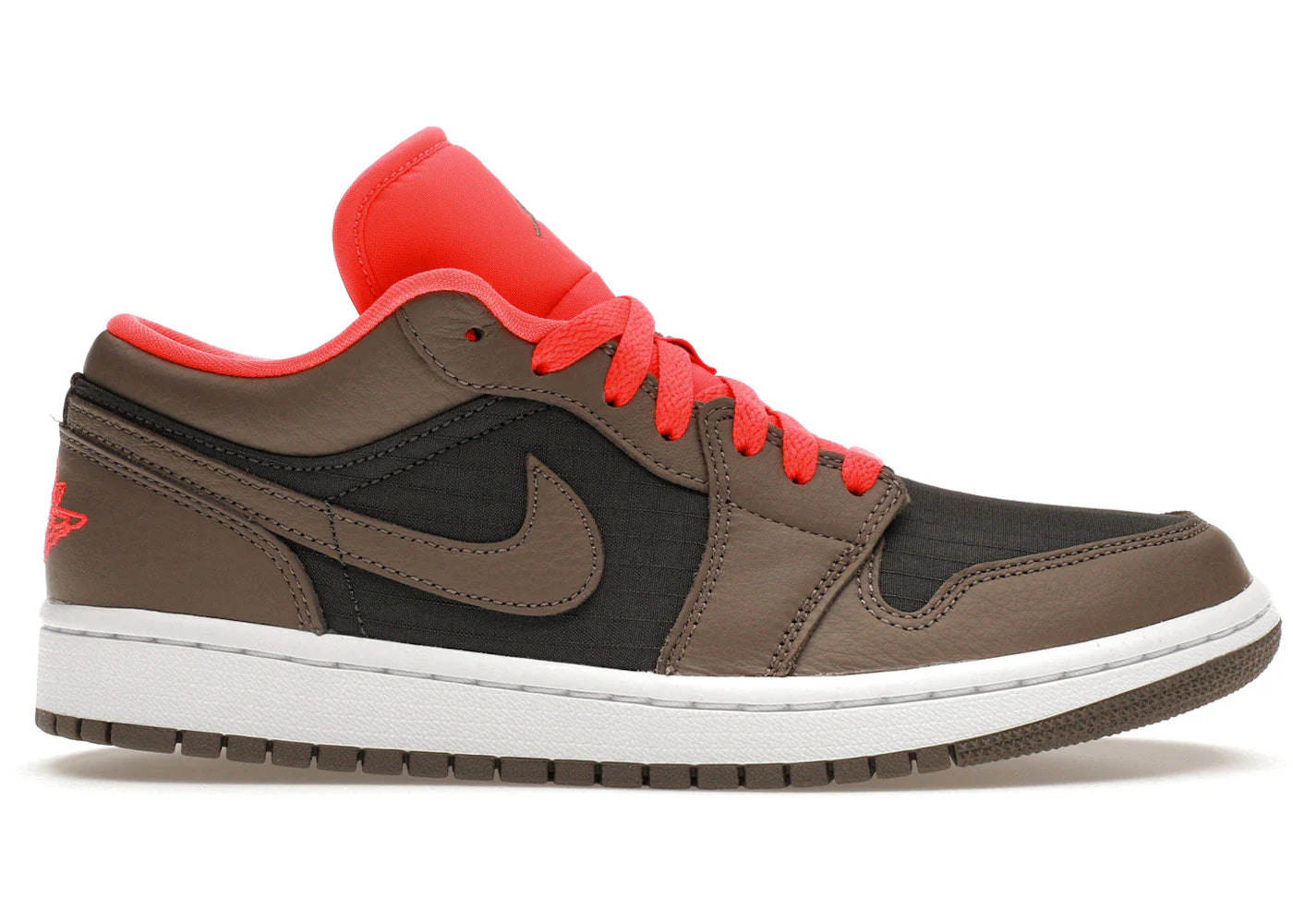 Air Jordan 1 Low SE Newsprint Olive Grey (Women's)