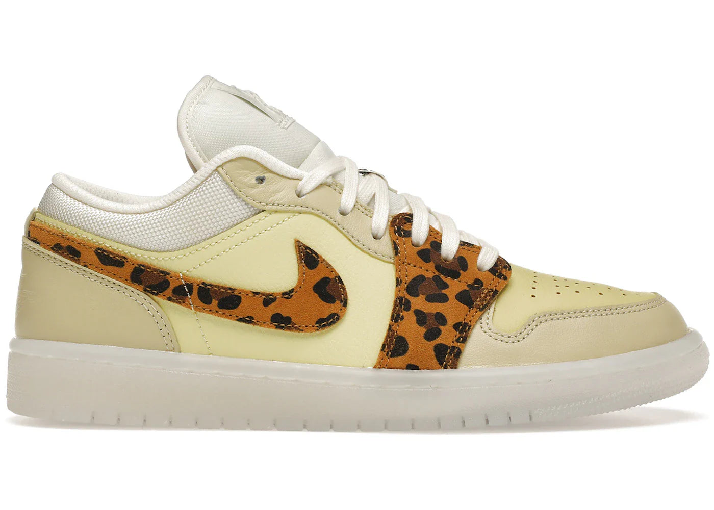Air Jordan 1 Low SNKRS Day (Women's)