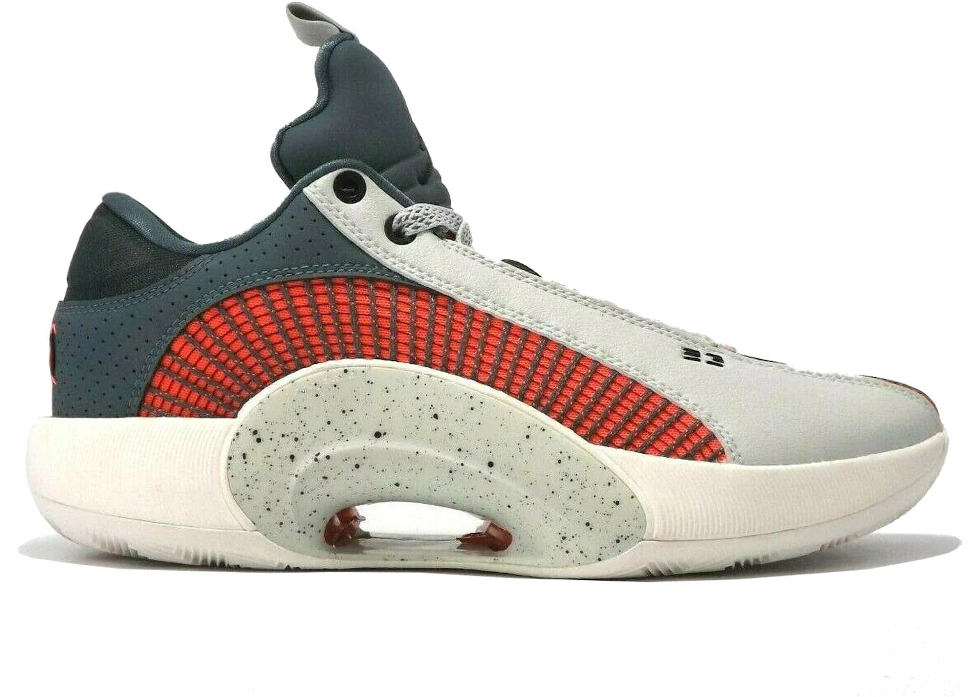 Air Jordan XXXV Low Light Silver Hasta