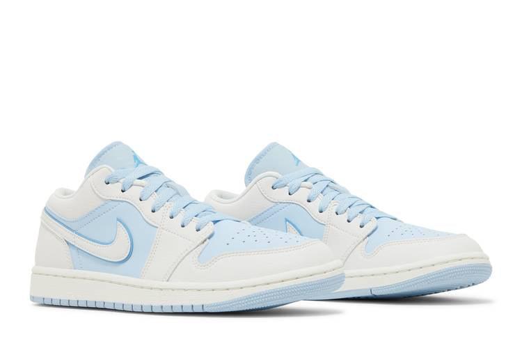 Air Jordan 1 Low SE Reverse Ice Blue (Women's)